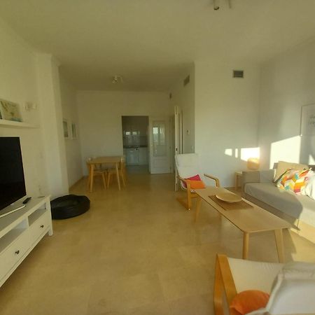 Amplio, Luminoso Y Moderno Apartamento Con Amplia Terraza Y Hermosas Vistas En Exclusiva Urbanizacion Benalmadena Ngoại thất bức ảnh
