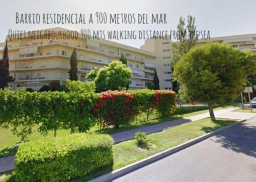 Amplio, Luminoso Y Moderno Apartamento Con Amplia Terraza Y Hermosas Vistas En Exclusiva Urbanizacion Benalmadena Ngoại thất bức ảnh