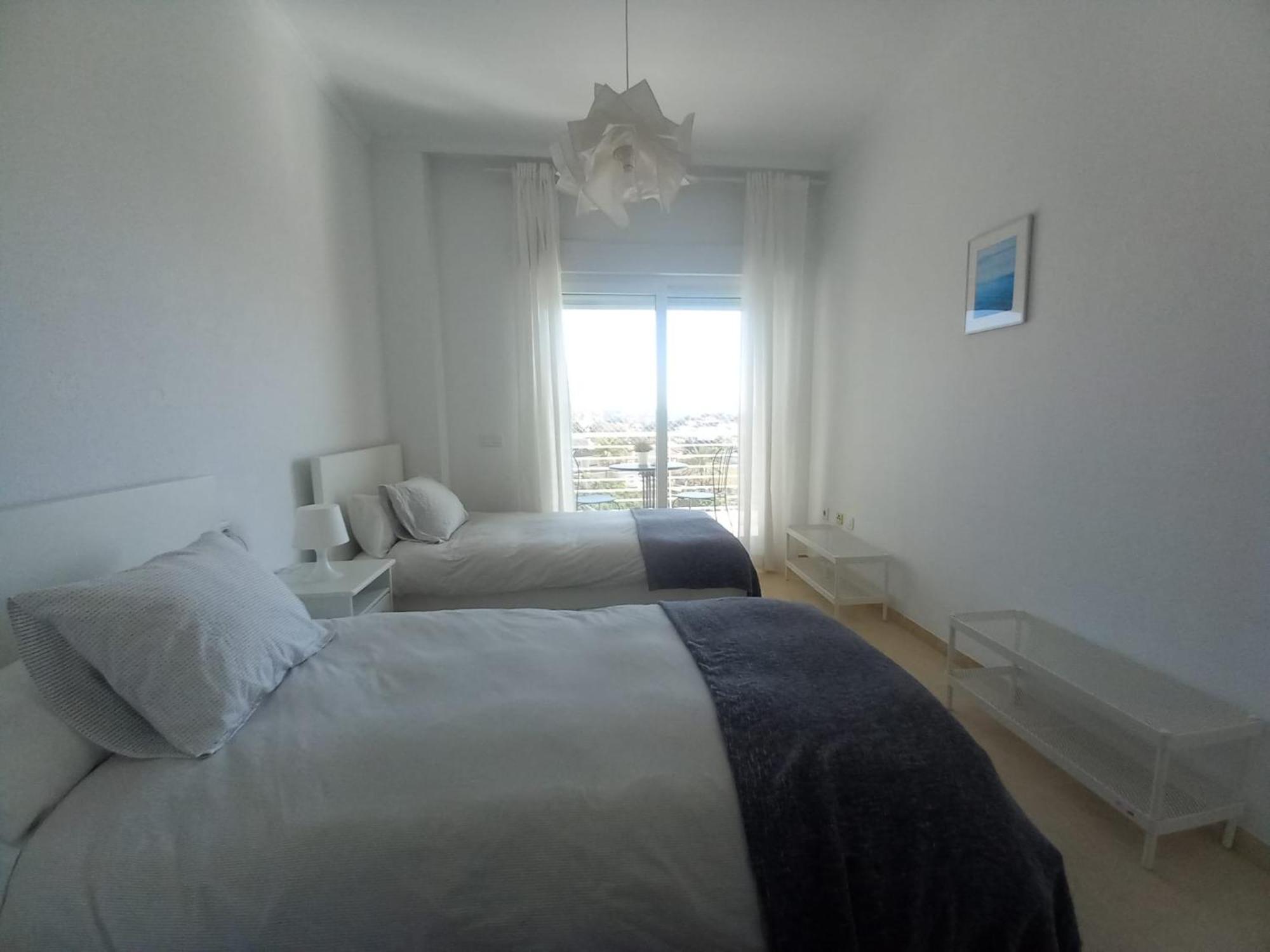 Amplio, Luminoso Y Moderno Apartamento Con Amplia Terraza Y Hermosas Vistas En Exclusiva Urbanizacion Benalmadena Ngoại thất bức ảnh