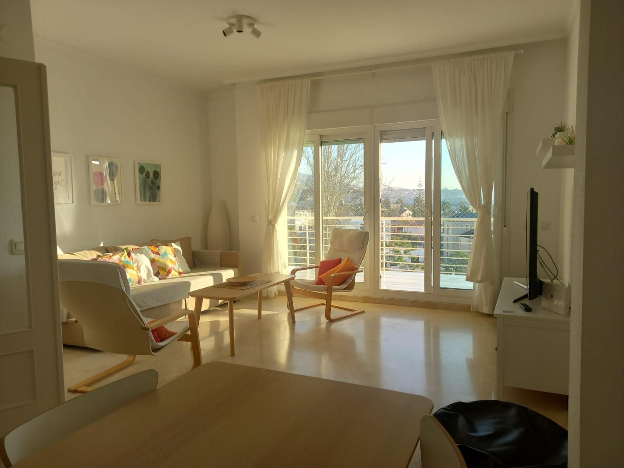 Amplio, Luminoso Y Moderno Apartamento Con Amplia Terraza Y Hermosas Vistas En Exclusiva Urbanizacion Benalmadena Ngoại thất bức ảnh
