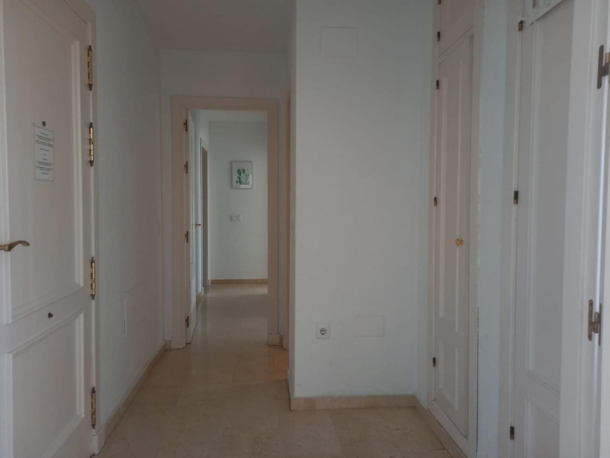 Amplio, Luminoso Y Moderno Apartamento Con Amplia Terraza Y Hermosas Vistas En Exclusiva Urbanizacion Benalmadena Ngoại thất bức ảnh